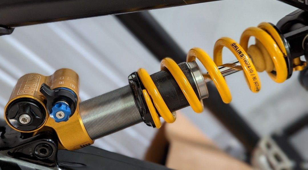 Ohlins TTX22M Coil Shock 230x60 / 65, Sports Equipment, Bicycles