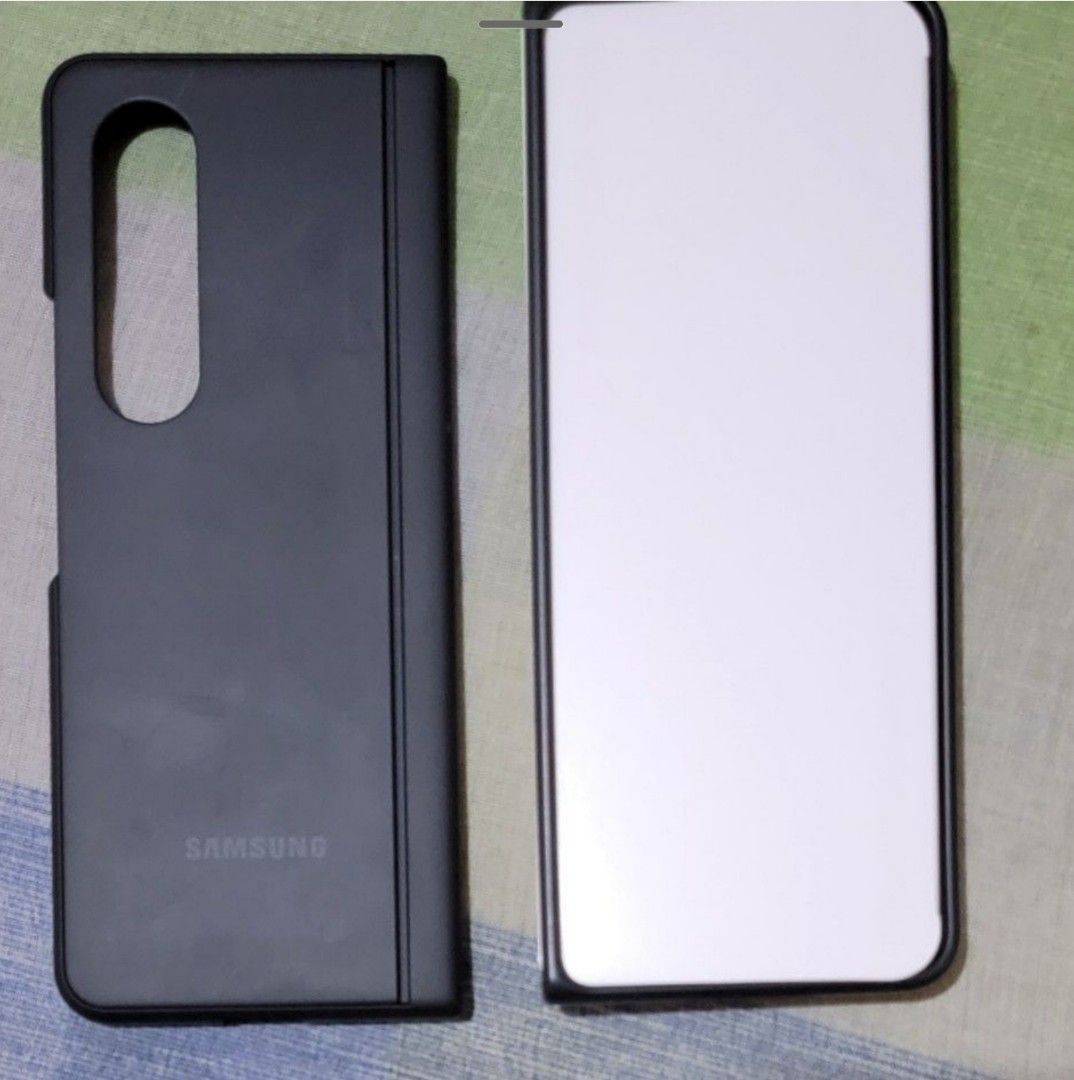 Original Samsung Z Fold 4 slim case (Category: Cases & Sleeves) located in Caloocan City. Submitted by alstube779 (Listing ID 1220628091, Image 1). Description: original Samsung slim case for Z Fold 4.