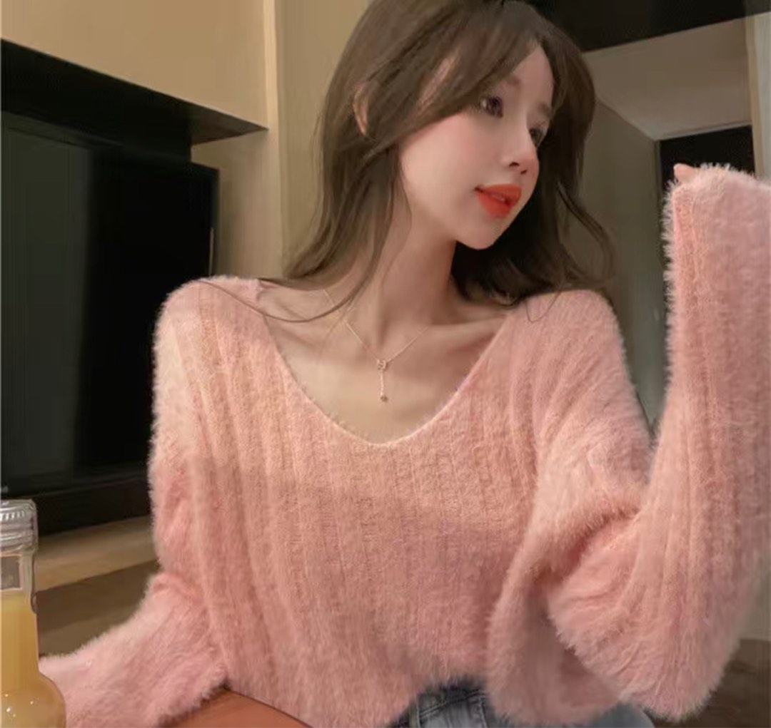 Pink furry sweater Women s Fashion Tops Longsleeves on Carousell