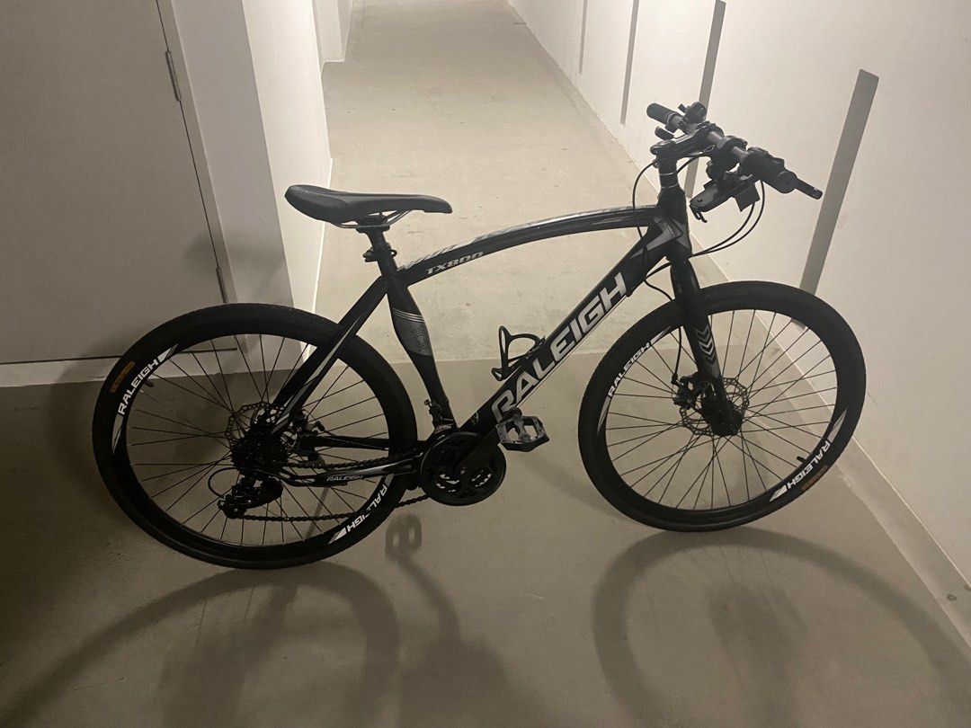 Raleigh Hybrid Bike TX800 Sports Equipment Bicycles Parts