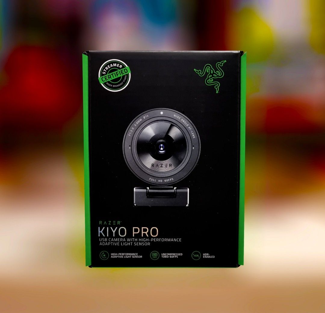 Razer Kiyo Pro - USB Camera with High-Performance Adaptive Light