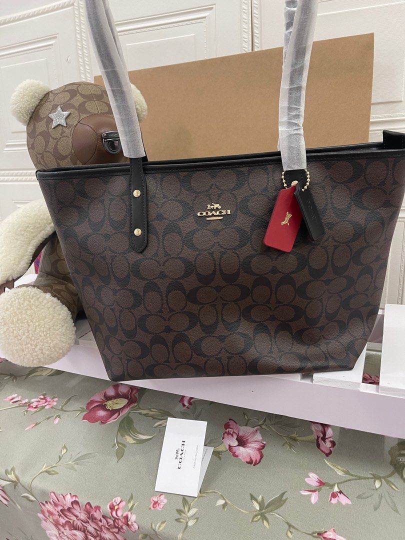Sig city zip tote coach deals f58292