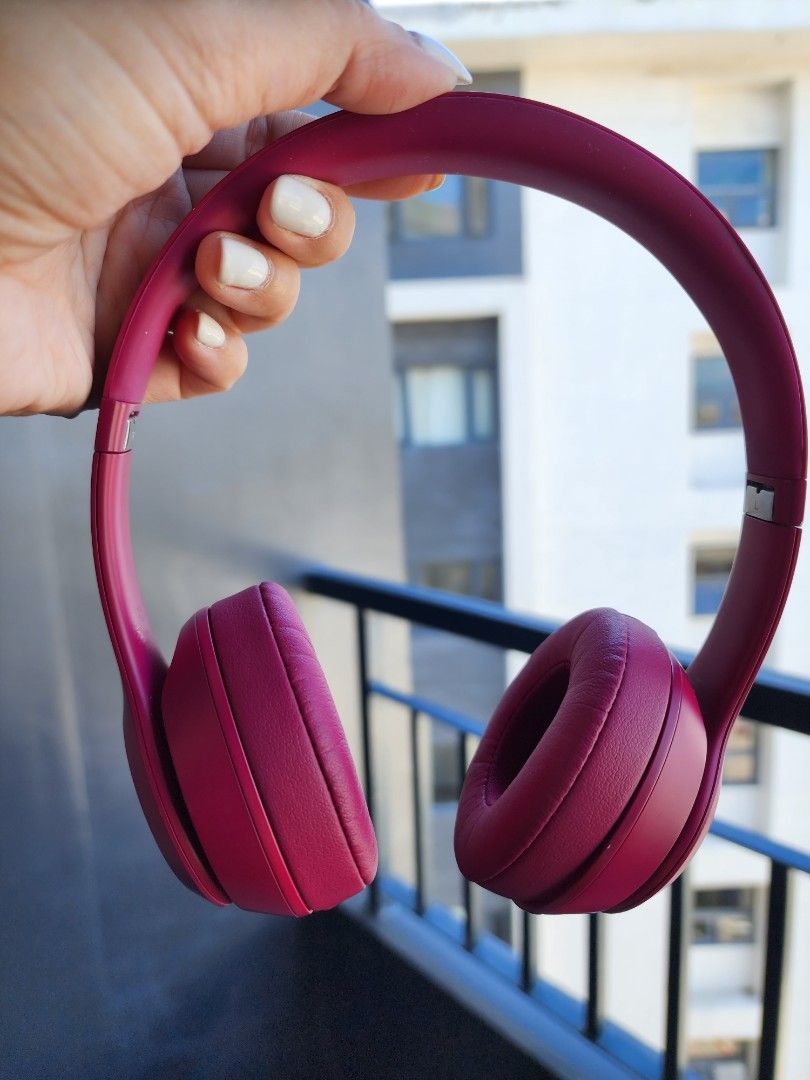 Brick sales red beats