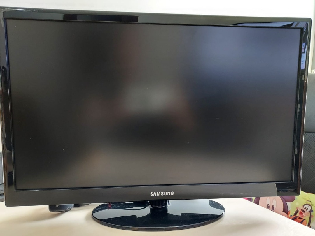 Samsung 22Inch Full HD LED TV / Monitor, TV & Home Appliances, TV
