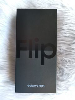 Samsung Galaxy Z Flip 4 5G NTC Bnew Sealed