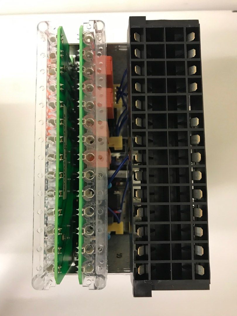 Relay Connection Projection Screen Schneider Micom P122 Projection relay, 電腦&科技, 商務用科技產品 - Carousell