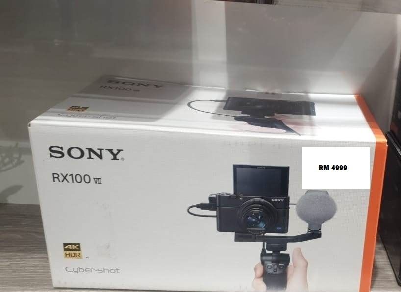 Sony RX100 VII Body + Grip DSC-RX100M7G Combo set (SEALED UNIT