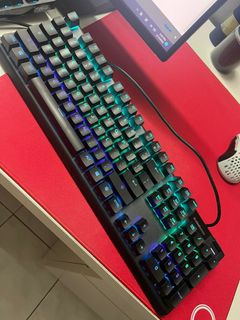 (Category: ) located in . Submitted by aidansoo (Listing ID 1220614112, Image 1). Description: .