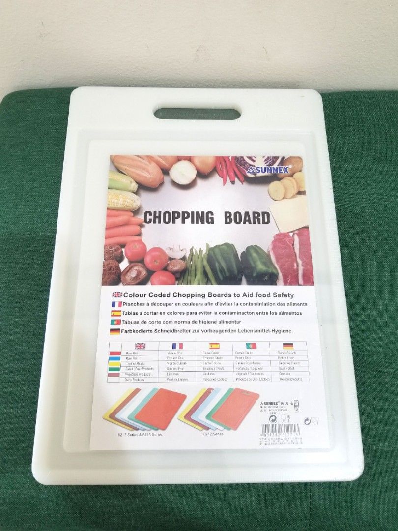 Polypropylene Chopping Board With Handle And Groove(6212C series