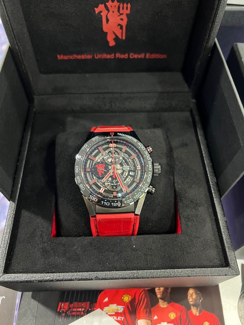 TAG HEUER CARRERA SWISS MADE MANCHESTER UNITED HEUER 01 AUTOMATIC
