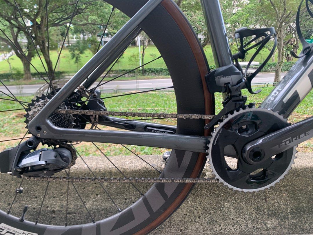 TREK Emonda Sram force edition Sports Equipment Bicycles