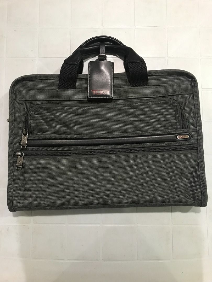 Tumi Laptop Bag, Luxury, Bags & Wallets on Carousell