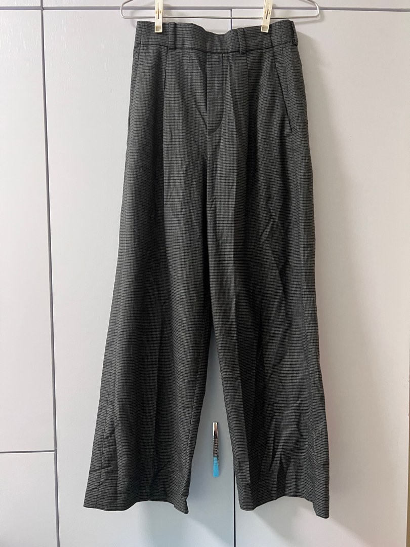 Uniqlo Formal Checkered Pants, Women's Fashion, Bottoms, Other Bottoms ...