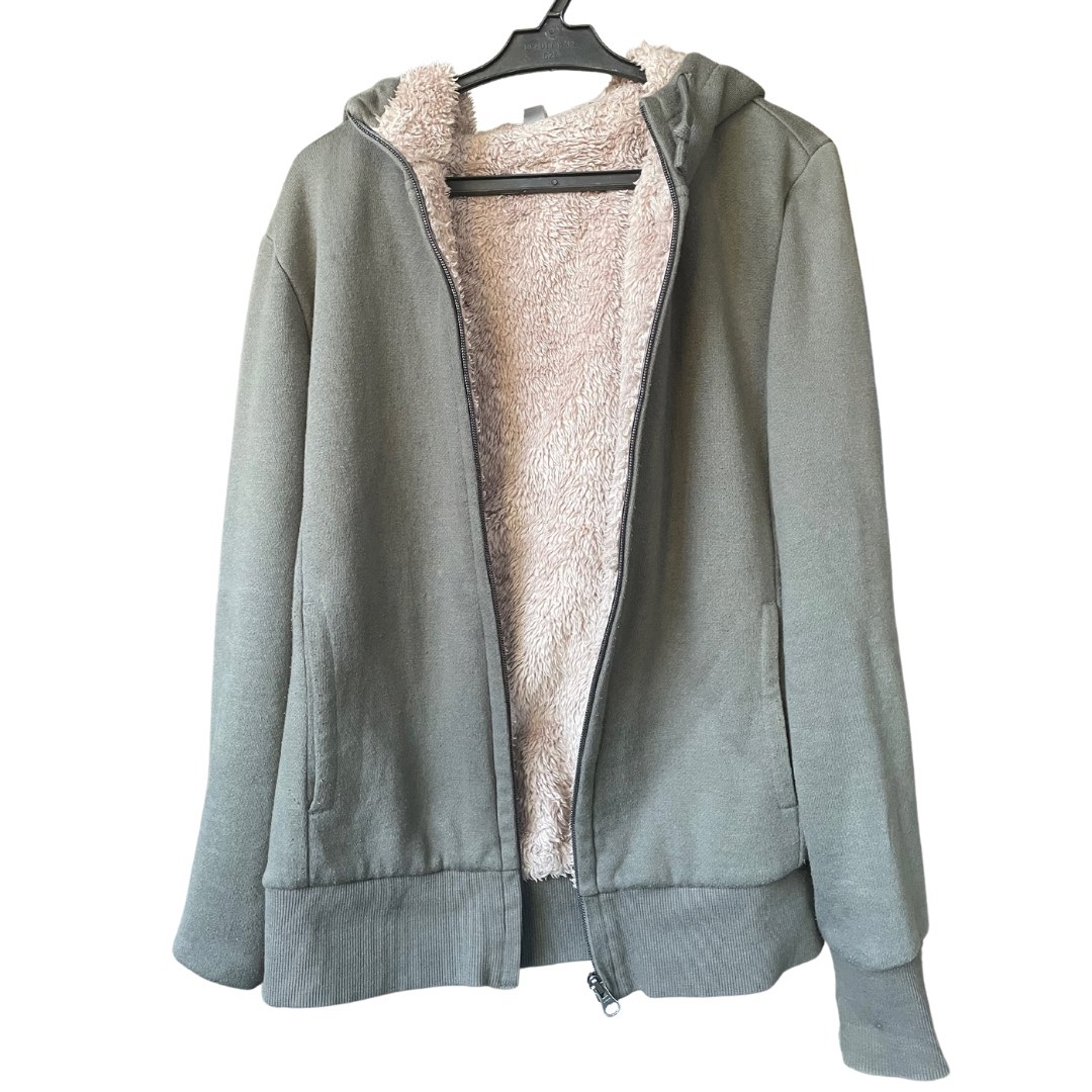 Uniqlo fur jacket, Women's Fashion, Coats, Jackets and Outerwear on