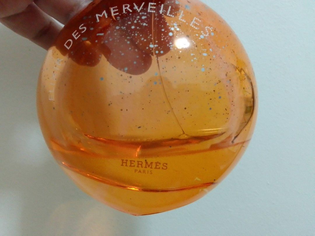 Used Hermes Elixir des Merveilles (Category: Fragrance & Deodorants) located in Cavite. Submitted by dreamsky21 (Listing ID 1220658008, Image 3). Description: Authentic Used please see pic how much fragrance is still remaining. No box.