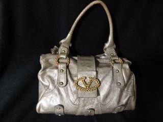 Valentino signature catch bag