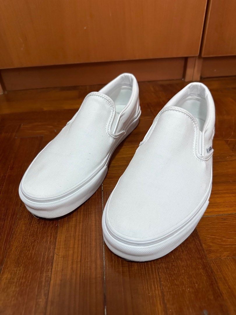 All white slip on vans mens online