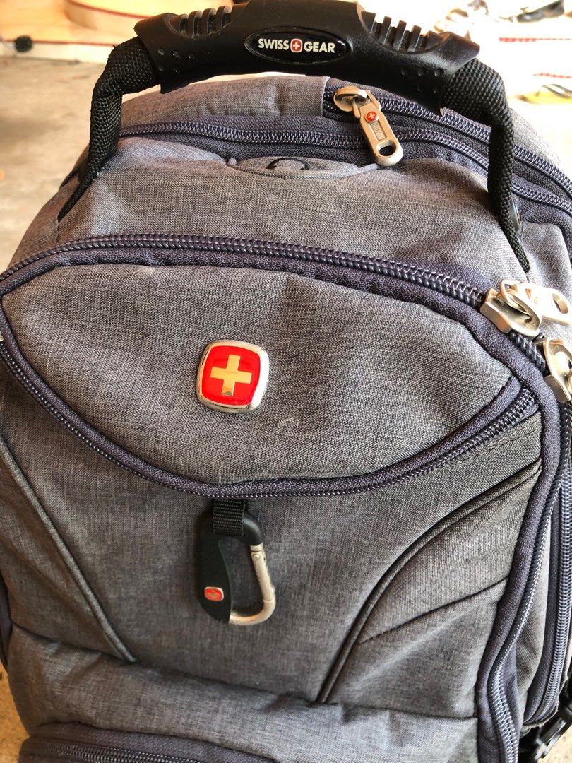 Swiss army sale laptop backpack costco