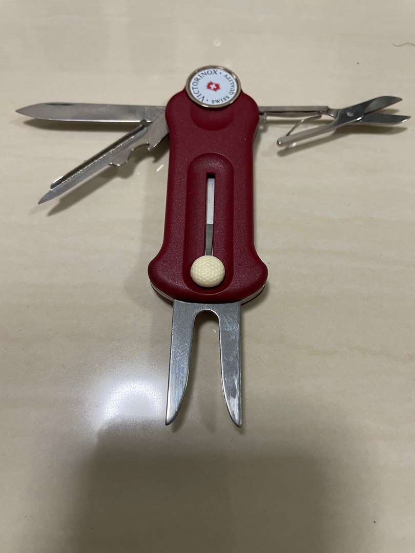 Victorinox GolfTool Swiss Army Knife Sports Equipment Sports Games Golf on Carousell