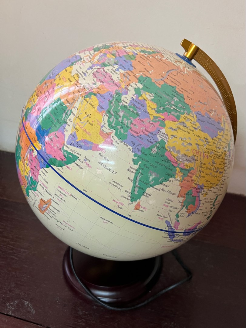 World globe hot sale table lamp