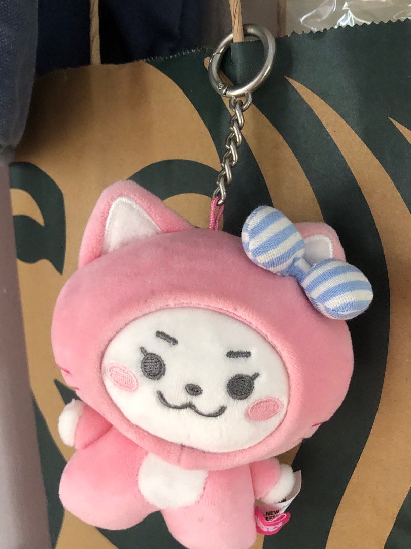 ITZY WDZY ユナ Cabbit ぬいぐるみ キーホルダー wts itzy wdzy cabbit yuna keychain plush, Hobbies & Toys