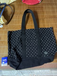 （分類：）位於 。 由 duckducktong 提交（商品編號 1220872788，圖片 1）。簡介： 。