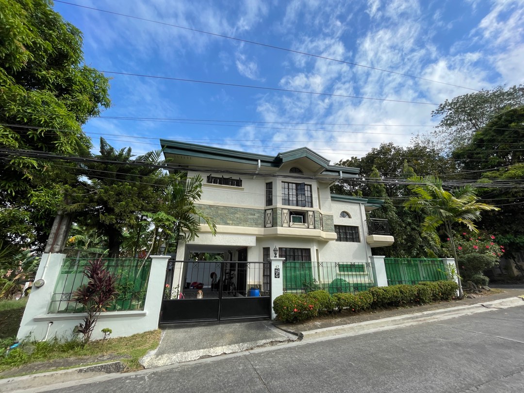 3 BR House for Rent, Cainta Family Home on Carousell