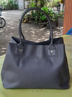 Agnes B. Voyage Tote Bag