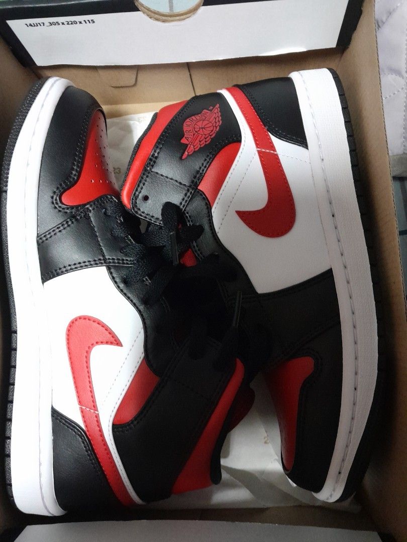 Air jordan new arrivals 1 indossate