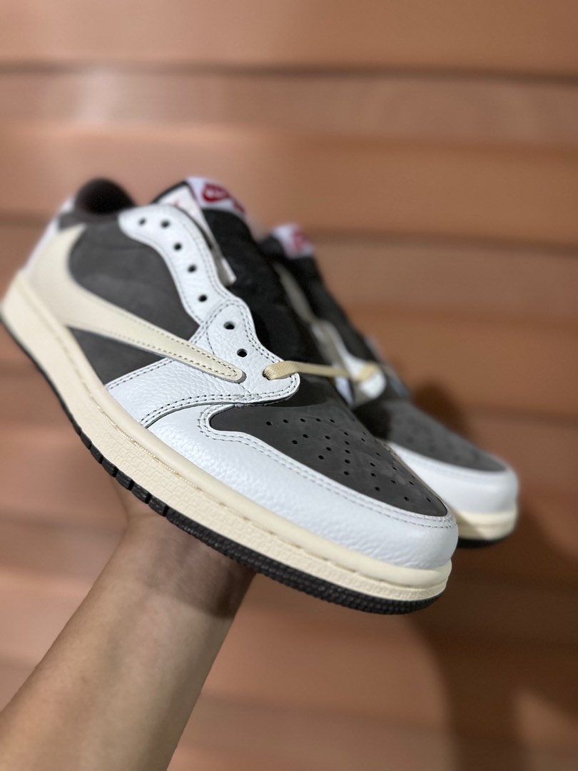 travis scott aj1 reverse