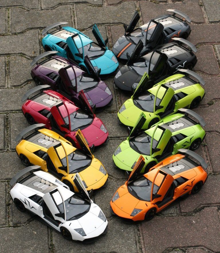 Autoart Lamborghini Murcielago LP670-4 SV 1/18, Hobbies & Toys