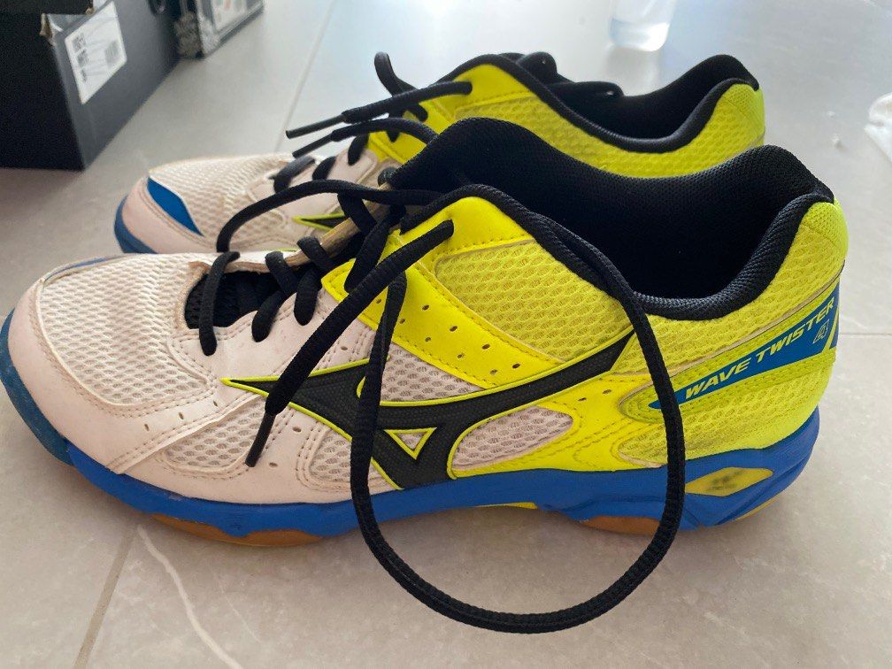 Badminton shoe Mizuno wave twister 4 EU 39 Women s Fashion