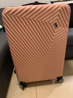 （分類：）位於 。 由 in0065 提交（商品編號 1220835996，圖片 1）。簡介： 。