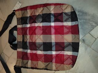 (Category: ) located in . Submitted by kwan9191 (Listing ID 1220654323, Image 1). Description: .