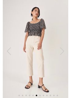 (Category: ) located in . Submitted by sellingallthingsprettyyy (Listing ID 1220841735, Image 1). Description: .