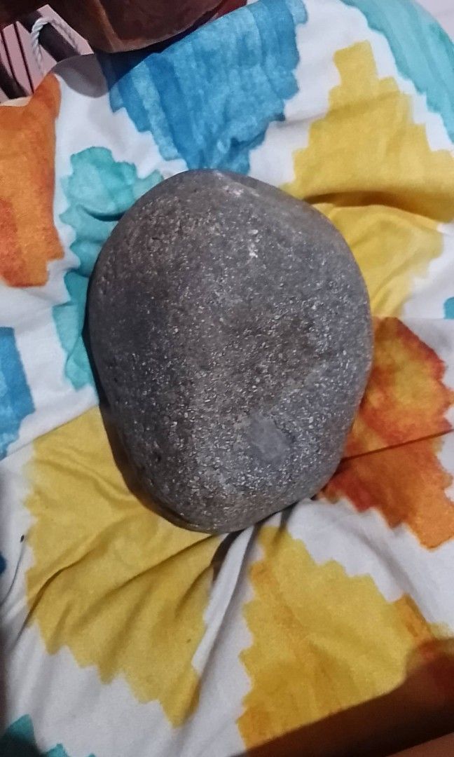 BOULDERS ILOG PER DT (Category: Construction & Building Materials) located in San Mateo. Submitted by dessertmineenterprises1702 (Listing ID 1220850729, Image 1). Description: 45k per DT 10 CUBIC PER DT 35 TONS.