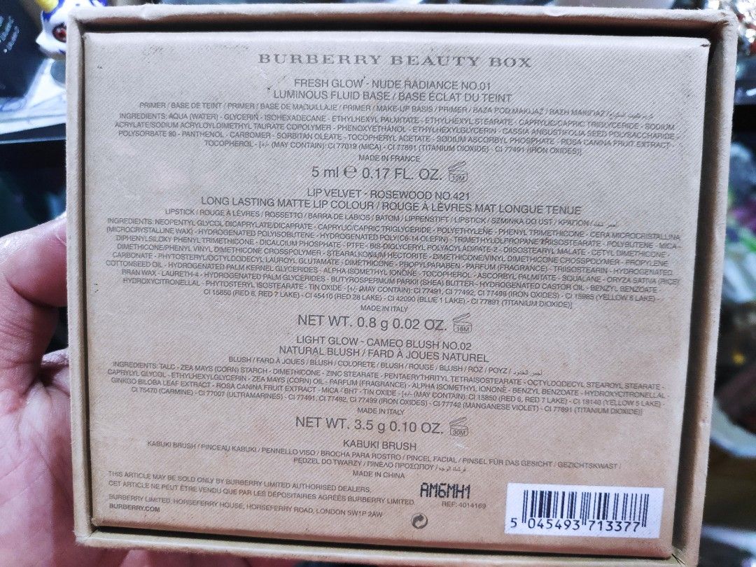 Burberry mini beauty box (Category: Luxury Accessories) located in Baguio. Submitted by nalyns_unique_finds (Listing ID 1220734284, Image 2). Description: .