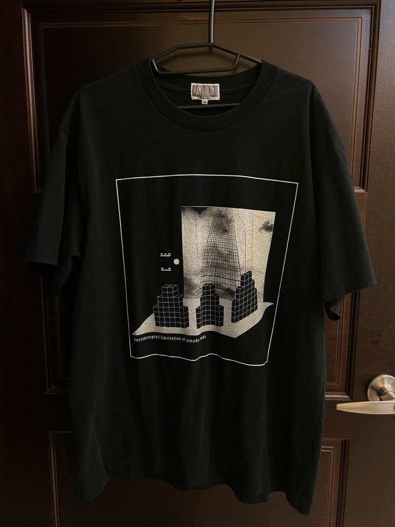 Cav empt 短袖, 他的時尚, 上身及套裝, T恤和Polo衫在旋轉拍賣