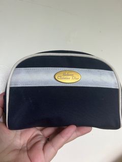 (Category: ) located in . Submitted by rare_closet_finds (Listing ID 1220769823, Image 1). Description: .