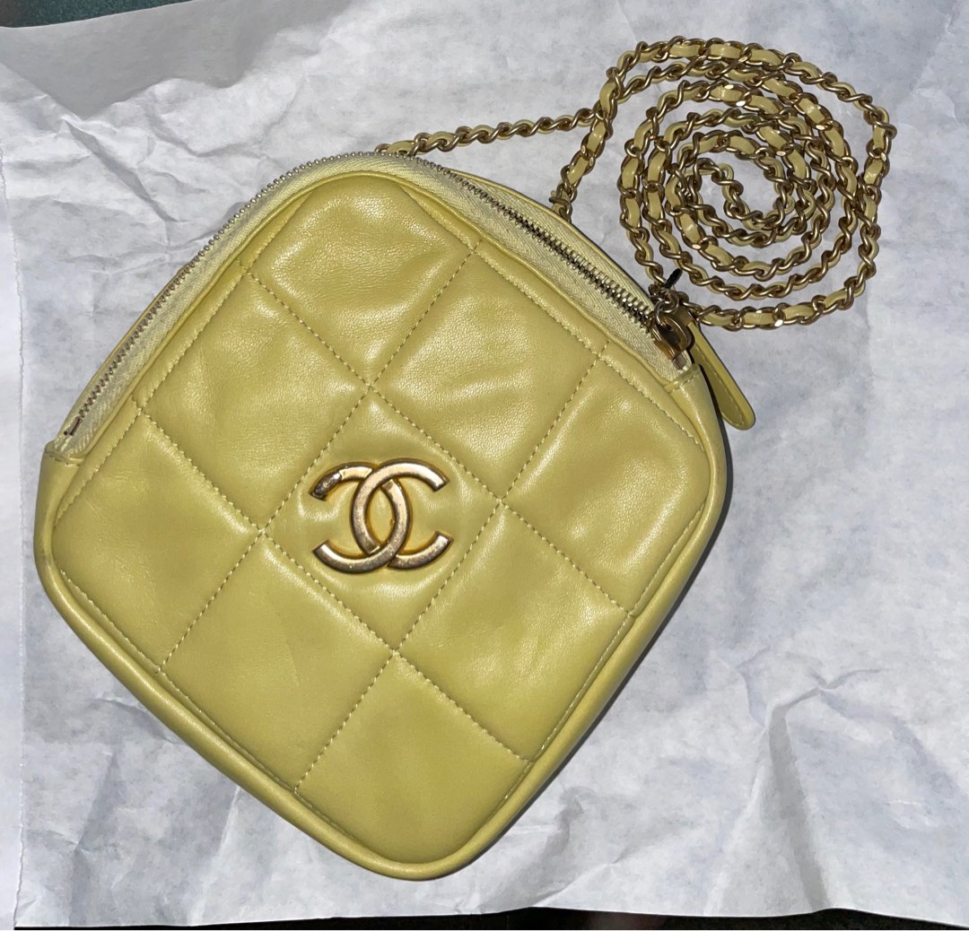 Chanel diamond bag, Luxury, Bags & Wallets on Carousell