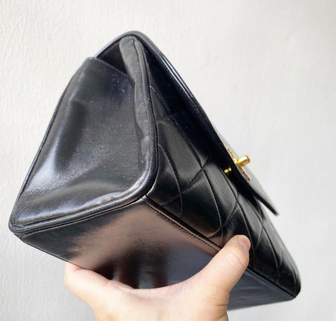 CHANEL TOP HANDLE BAG 18 IN BLACK OIL-WAX LAMBSKIN GOLD HARDWARE