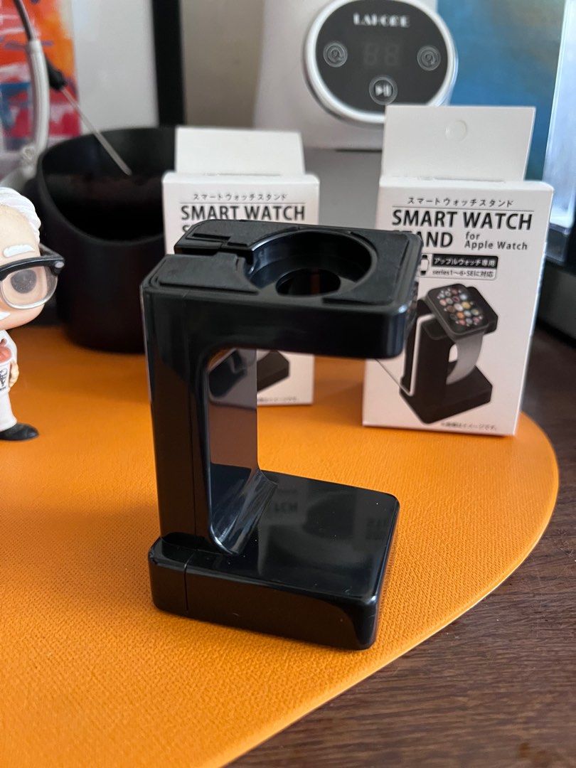 Charging Dock Stand for Apple Watch (Category: Mounts & Holders) located in Manila. Submitted by razelysonn (Listing ID 1220767511, Image 3). Description: pm :).
