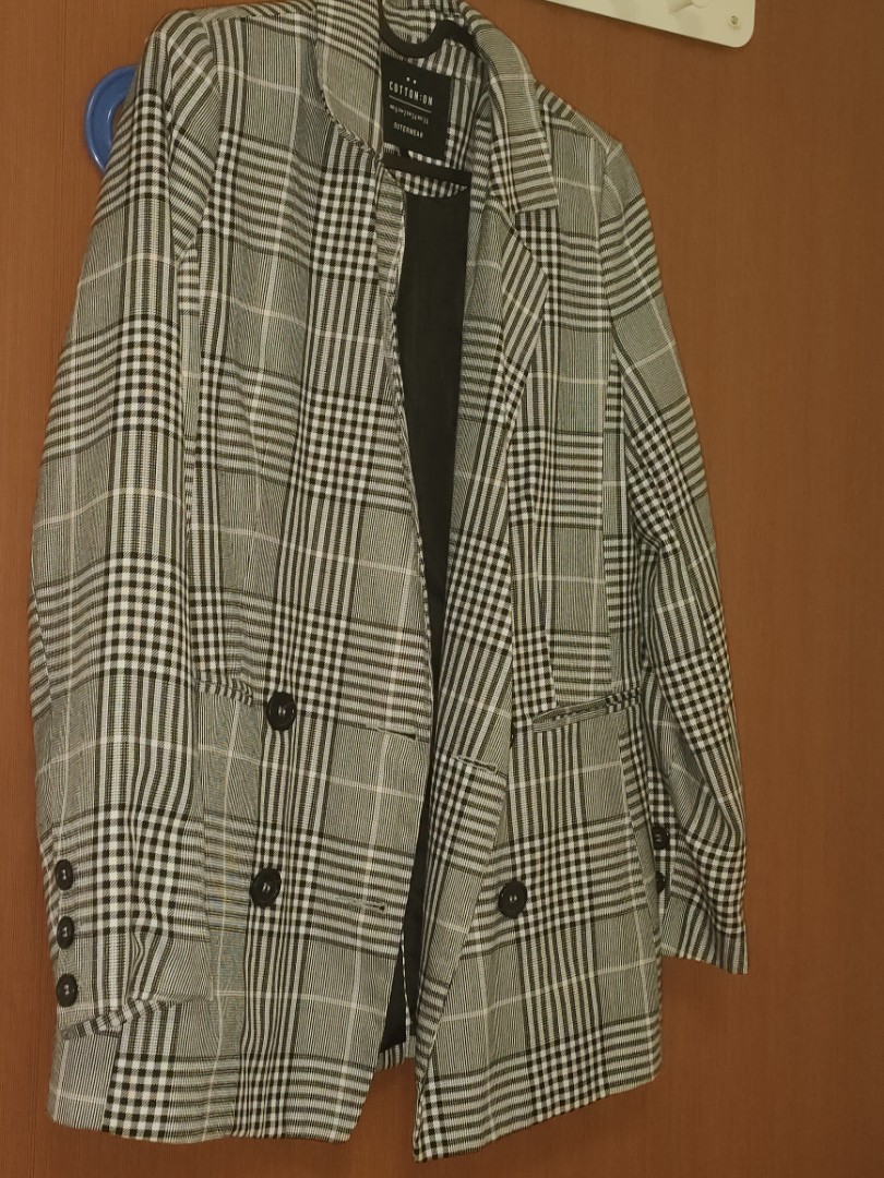 Checkered Blazer, Women's Fashion, Tops, Blouses on Carousell