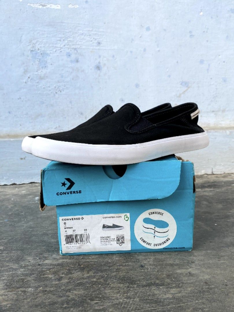 Converse rio slip on online