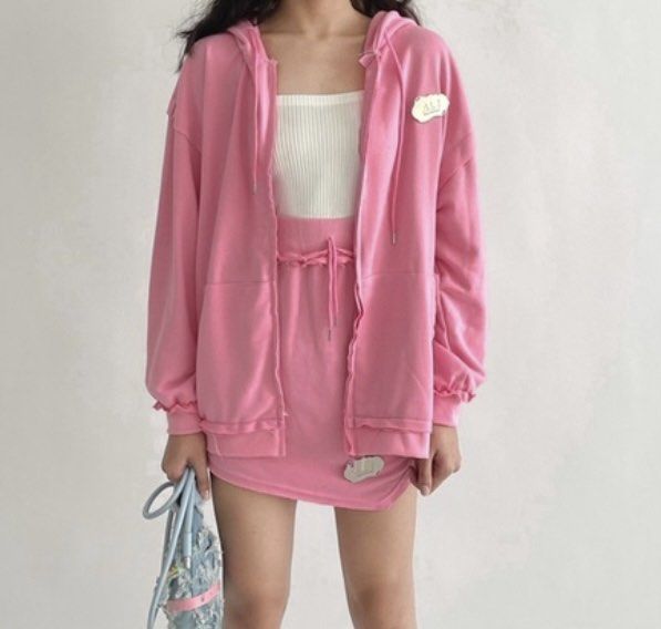 Dear Vidal - Pink Skort and Jacket Set (inner not included) (Category: Coats, Jackets and Outerwear) located in Rizal. Submitted by everything.gude (Listing ID 1220758073, Image 1). Description: MOP: GCash MOD: Direct J&T/LBC/SDD Bought from Dear Vidal on orange app Small on tag but best fits med *Message for more photos .