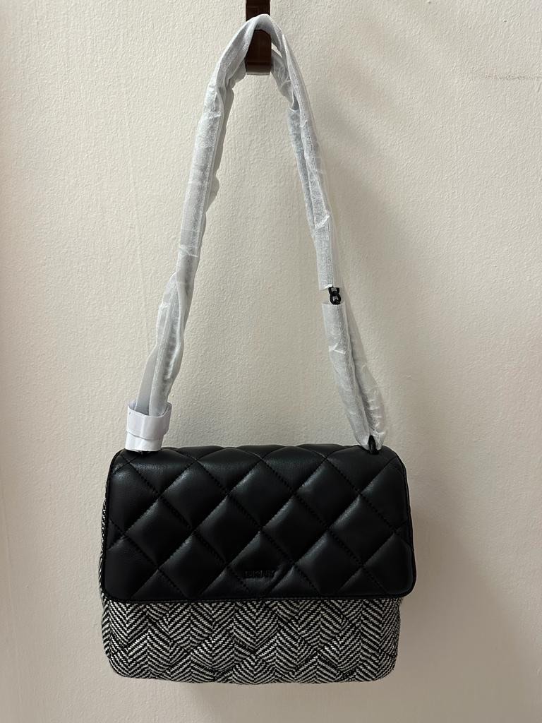 DKNY Lara Large Quilted Cross body Shoulder Flap Bag Women s