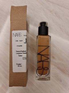 (Expired) Nars Natural Radiant Longwear Foundation, 30ml