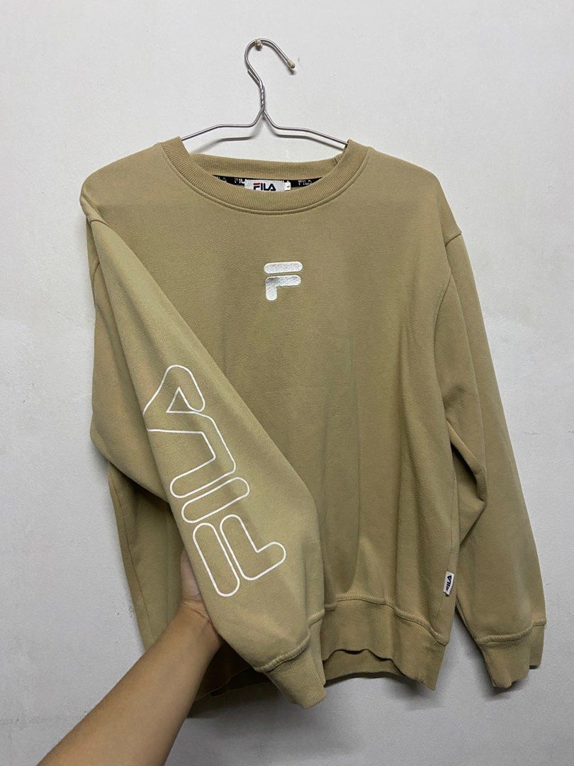 Fila store beige sweater