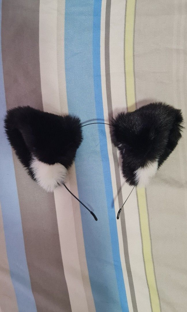 Fluffy cat ears, Women's Fashion, Watches & Accessories, Hair