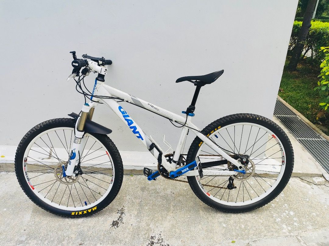 Giant xtc sales se2 mountain bike